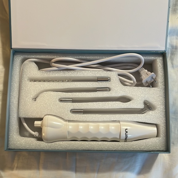 High Frequency facial wand set, barely used - Picture 2 of 5